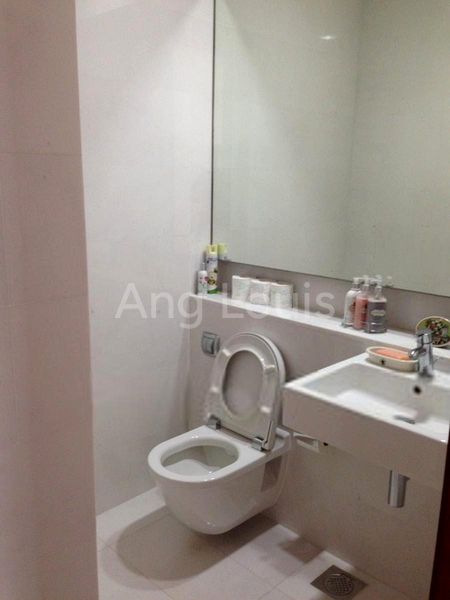 4 Bed Condo for Rent in  Robertson 100 - Image 3